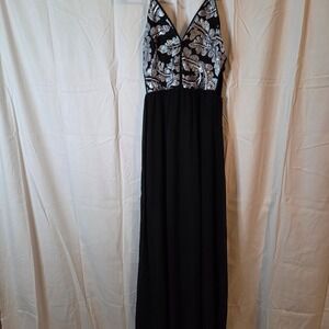 Soieblu Black and Silver Floral Sequin Maxi Dress Size S